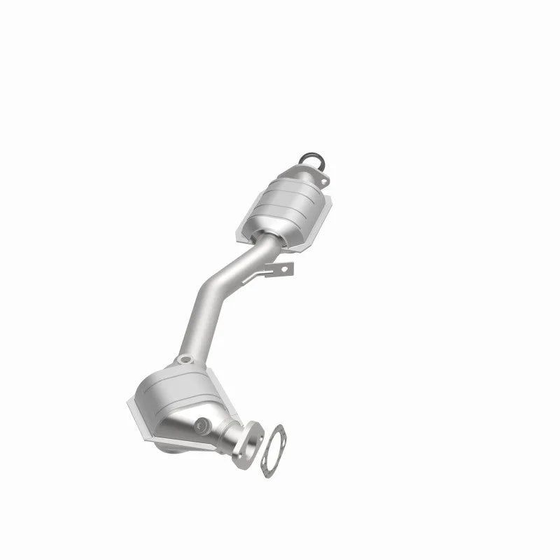 MagnaFlow Conv DF 99-05 Subaru Forester/96-97 & 99-05 Impreza/01-03 Legacy/00-05 Outback Front/Rear - Installation View
