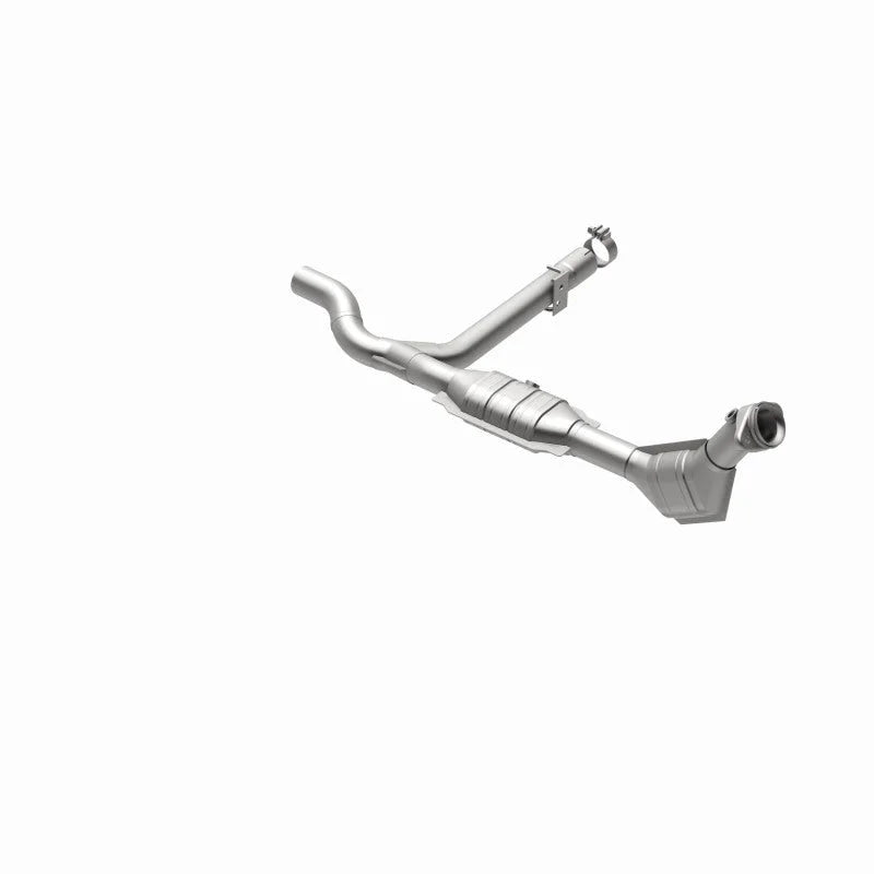 MagnaFlow Conv DF 99 F150/250 4.6L P/S - Installation View