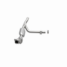 Load image into Gallery viewer, MagnaFlow Conv DF 99 Ford F-150 4.6L - Back View