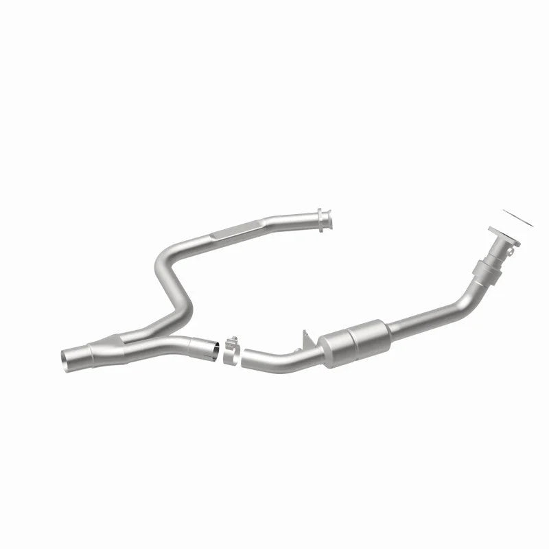 MagnaFlow Conv DF Camaro 98-02 5.7L P/S - Back View