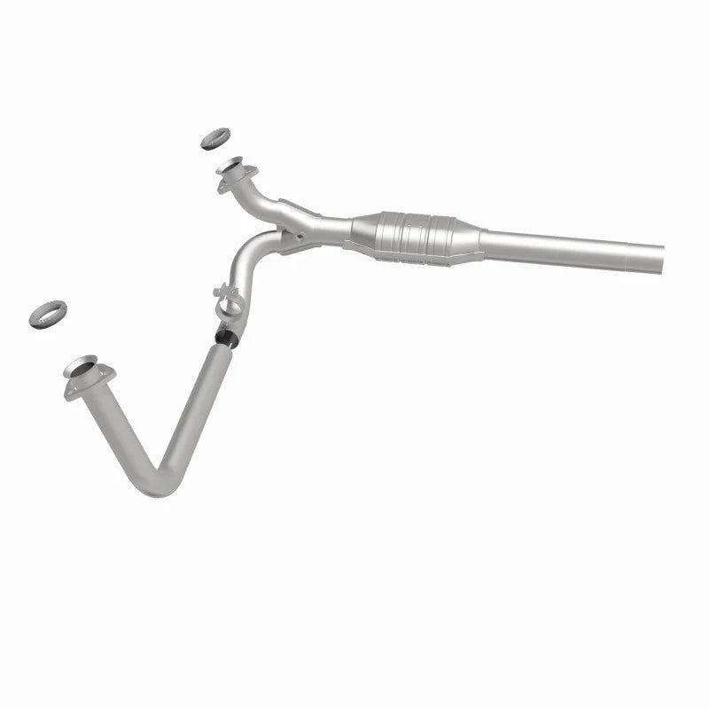 MagnaFlow Conv DF Chevrolet/GMC 1500 1/2 Ton - Installation View