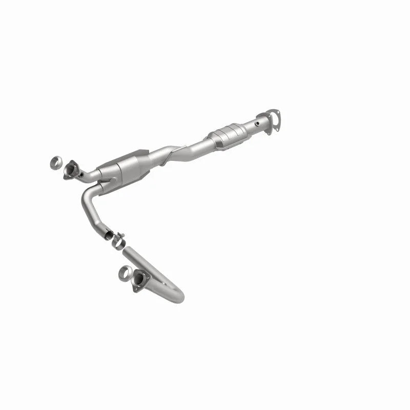 MagnaFlow Conv DF Chevy Astro 00-04 4.3L - Installation View