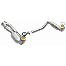 Load image into Gallery viewer, MagnaFlow Conv DF Chevy/GMC Avalanche/Sierra/Silverado/Suburban/Yukon XL 1500 / Tahoe/Yukon 5.3L - Back View