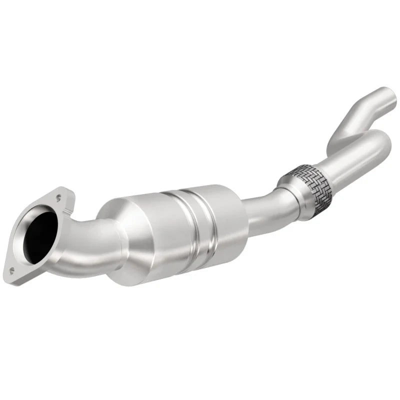MagnaFlow Conv DF Chrysler/Dodge 05-09 300/Charger /05-08 Magnum/2009 Challenger 5.7L Driver Side - Side View