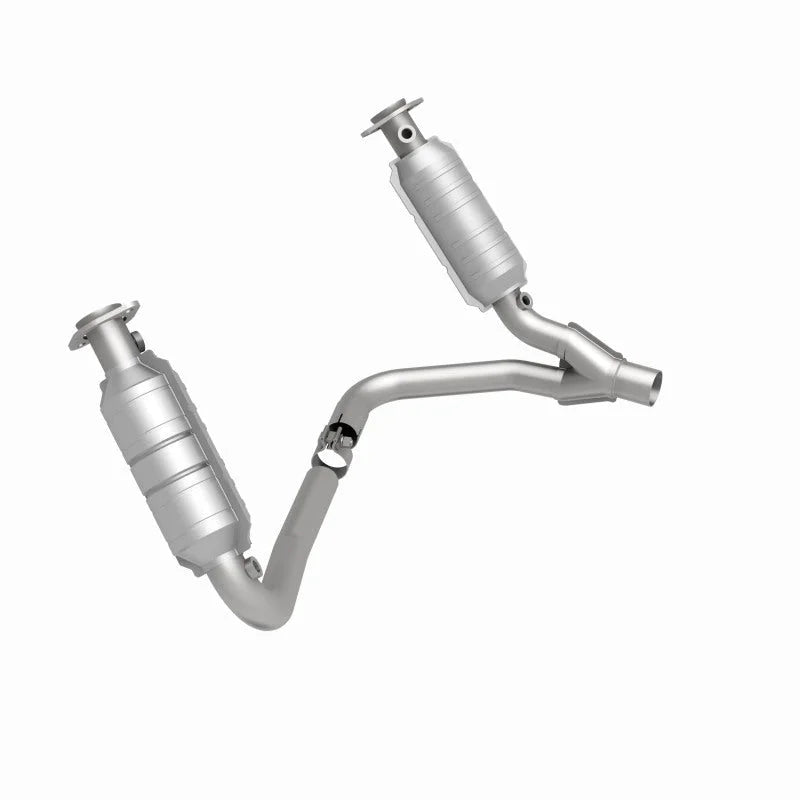 MagnaFlow Conv DF Dakota 05-06 6 3.7L - Side View