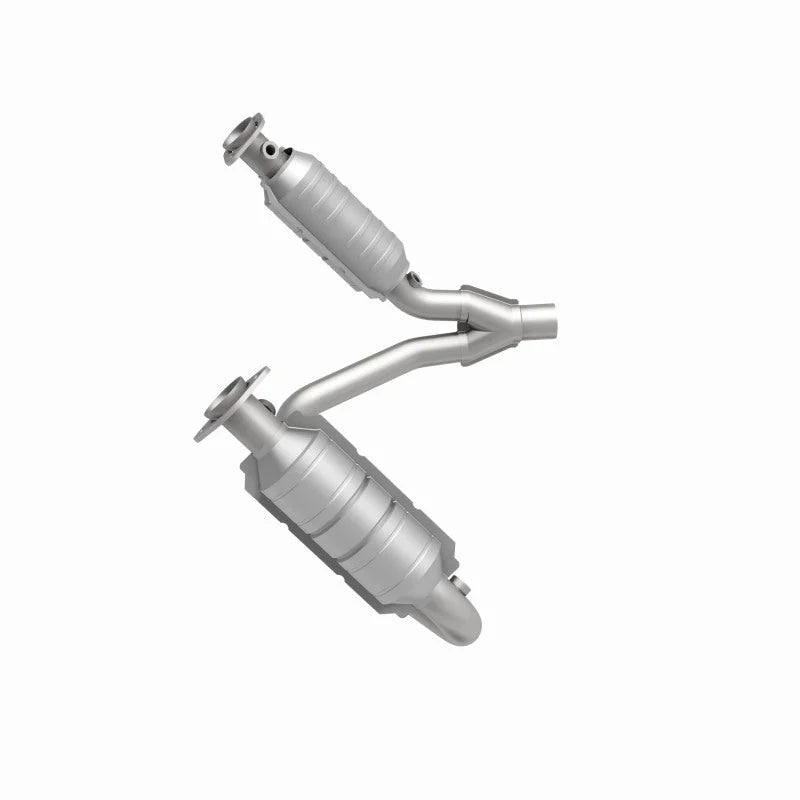 MagnaFlow Conv DF Dakota 05-06 6 3.7L - Back View