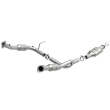 Load image into Gallery viewer, MagnaFlow Conv DF Explorer 02-04 4.6L OEM - Main Product View