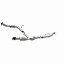 Load image into Gallery viewer, MagnaFlow Conv DF Explorer 02-04 4.6L OEM - Installation View