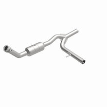 Load image into Gallery viewer, MagnaFlow Conv DF F-150 04-06 8 4.6L - Back View