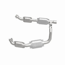 Load image into Gallery viewer, MagnaFlow Conv DF Ford E350 Van 06 5.4L OEM - Additional View 6