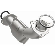 Load image into Gallery viewer, MagnaFlow Conv DF Front 00-04 Toyota Tacoma 3.4L 4WD / 00-04 Tundra 3.4L - Additional View 9