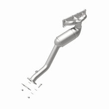 Load image into Gallery viewer, MagnaFlow Conv DF Front Manifold fits 2006-2013 BMW 128i / 325i / 325xi / 328i / 328i xDrive / 328xi / 330i / 330xi 3.0L - Side Vie...