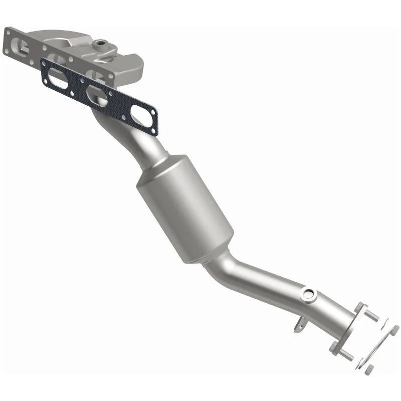 MagnaFlow Conv DF Front OEM fits 2001-2006 BMW 325Ci / 325i / 325xi / 330Ci / 330i / Z3 / Z4 - Installation View