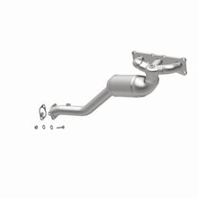 Load image into Gallery viewer, MagnaFlow Conv DF Front OEM fits 2006-2013 BMW 128i / 325i / 325xi / 328i / 328i xDrive / 328xi / 330i / 330xi - Side View