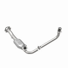 Load image into Gallery viewer, MagnaFlow Conv DF GM 1500/2500/3500 Truck 96- - Additional View 11