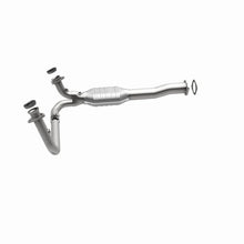 Load image into Gallery viewer, MagnaFlow Conv DF GM 1500/2500/3500 Truck 96- - Additional View 13