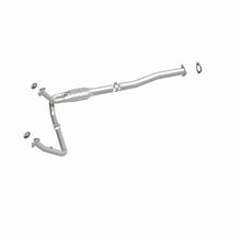 Load image into Gallery viewer, MagnaFlow Conv DF GM 1500/2500/3500 Van 96-97 - Back View