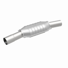 Load image into Gallery viewer, MagnaFlow Conv DF GM 25inch x 7inch x 4inch 2.5/2.5inch - Additional View 8