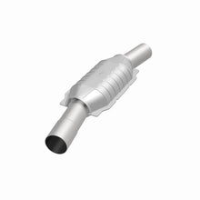 Load image into Gallery viewer, MagnaFlow Conv DF GM 25inch x 7inch x 4inch 2.5/2.5inch - Additional View 9