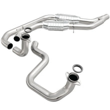 Load image into Gallery viewer, MagnaFlow Conv DF GM 89 92 (2.5in Tubing) - Side View