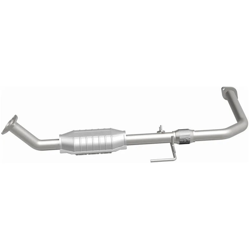MagnaFlow Conv DF Gas fits 2000-2005 Toyota Tundra V8 4.7L - Back View