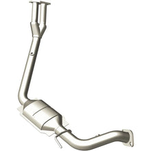 Load image into Gallery viewer, MagnaFlow Conv DF ISUZU RODEO 2.2L OEM - Main Product View