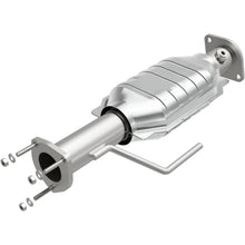 Load image into Gallery viewer, MagnaFlow Conv DF Jeep Wrangler 00-04 OEM - Main Product View