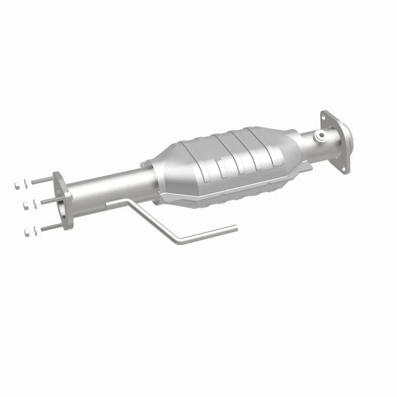MagnaFlow Conv DF Jeep Wrangler 00-04 OEM - Back View
