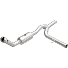 Load image into Gallery viewer, MagnaFlow Conv DF OEM fits 2004-2008 Ford F-150 4.6L - Side View
