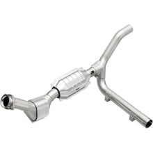 Load image into Gallery viewer, MagnaFlow Conv DF P/S 4WD fits 1997-1998 Ford F-150 Pickup 4.2L - Main Product View