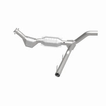 Load image into Gallery viewer, MagnaFlow Conv DF P/S 4WD fits 1997-1998 Ford F-150 Pickup 4.2L - Additional View 9