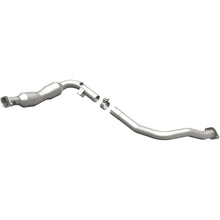 Load image into Gallery viewer, MagnaFlow Conv DF PS OEM fits 2005-2009 Land Rover LR3 / Range Rover Sport - Side View