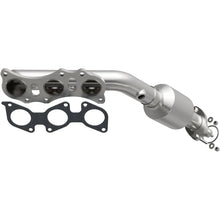 Load image into Gallery viewer, MagnaFlow Conv DF P/S mani OEM fits 2005-2011 Toyota 4Runner / FJ Cruiser / Tacoma / Tundra 4L - Main Product View