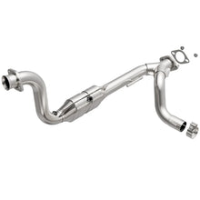 Load image into Gallery viewer, MagnaFlow Conv DF Passenger Side fits 2007-2009 Chrysler Aspen LIMITED / 2009 Chrysler Aspen LIMITED Hybrid / 2007-2008 Do...
