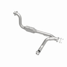 Load image into Gallery viewer, MagnaFlow Conv DF Passenger Side fits 2007-2009 Chrysler Aspen LIMITED / 2009 Chrysler Aspen LIMITED Hybrid / 2007-2008 Do...