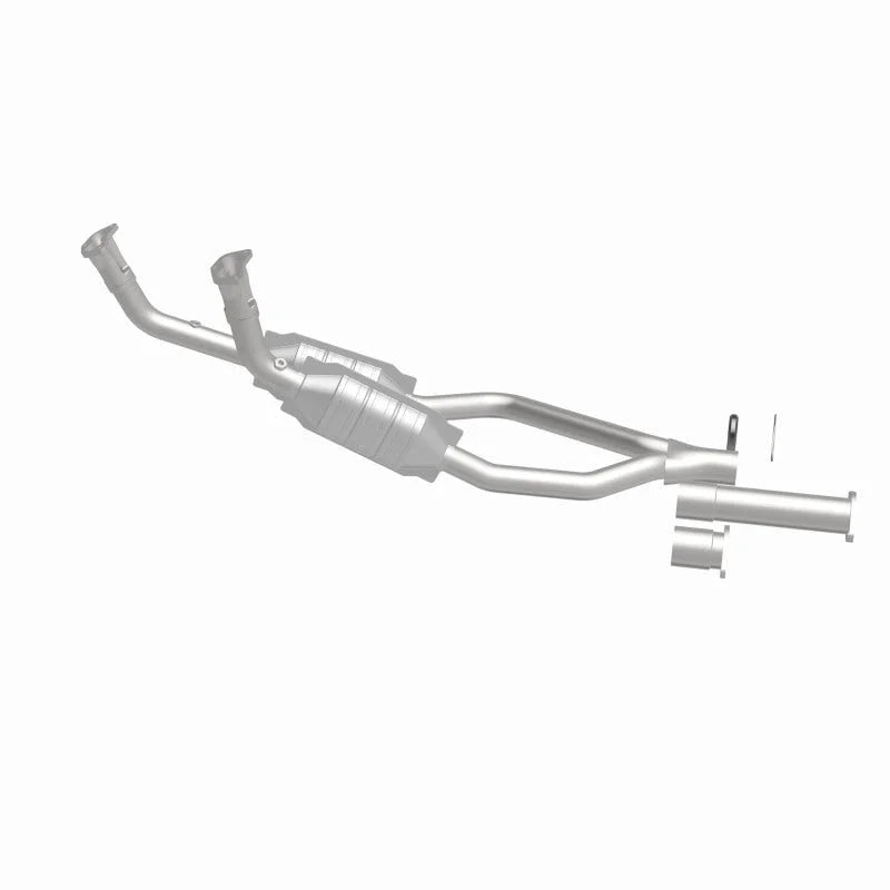 MagnaFlow Conv DF Range Rover 90-93 - Back View