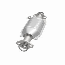 Load image into Gallery viewer, MagnaFlow Conv DF Toyota 81-83 - Additional View 8