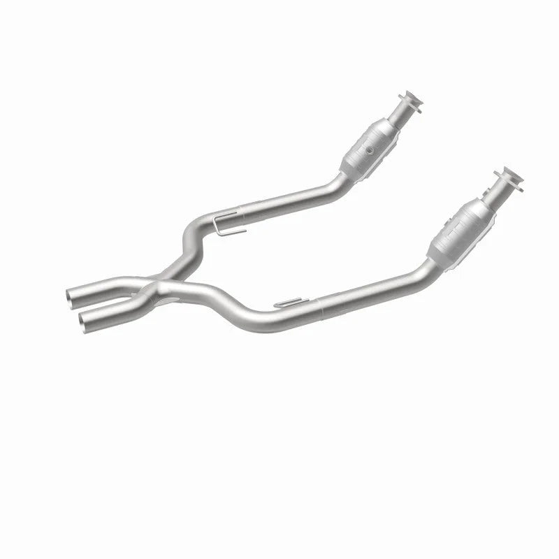MagnaFlow Conv. DF Tru-X Assy 05 Mustang GT - Installation View