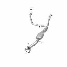 Load image into Gallery viewer, MagnaFlow Conv DF fits 2001-2004 Chevrolet Blazer LS / 2001 Chevrolet Blazer LT / 2001-2005 Chevrolet Blazer Xtreme / 2003...