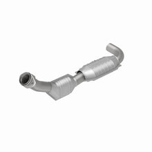 Load image into Gallery viewer, MagnaFlow Conv DF fits 2001-2004 Ford Expedition / F-150 / F-150 Heritage 4.6L - Additional View 7