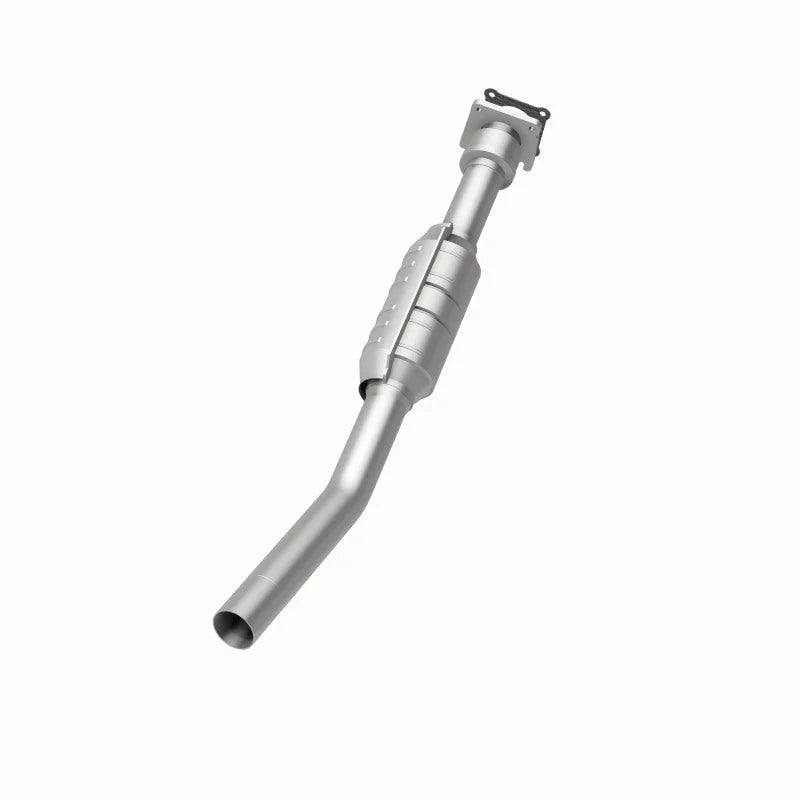 MagnaFlow Conv DF fits 2001-2010 Chrysler PT Cruiser - Installation View