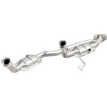 Load image into Gallery viewer, MagnaFlow Conv DF fits 2004-2007 Ford Freestar / Mercury Monterey 3.9L - Main Product View