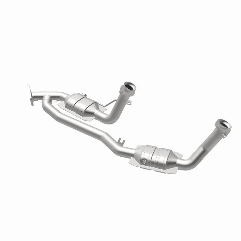MagnaFlow Conv DF fits 2004-2007 Ford Freestar / Mercury Monterey 3.9L - Installation View