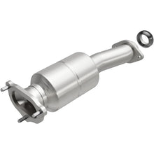 Load image into Gallery viewer, MagnaFlow Conv DF rr fits 2004-2006 Ford Ranger / Mazda B3000 / B4000 3.0L - Main Product View