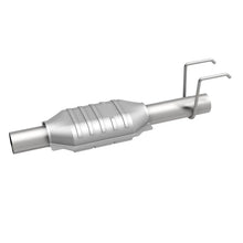 Load image into Gallery viewer, MagnaFlow Conv Dir Fit B1500/2500/3500 94-97 - Additional View 12