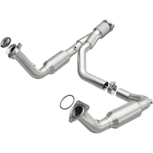 Load image into Gallery viewer, MagnaFlow Conv Direct Fit 07-09 Chevy Trailblazer SS 6.0L V8 - Main Product View