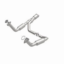 Load image into Gallery viewer, MagnaFlow Conv Direct Fit 07-09 Chevy Trailblazer SS 6.0L V8 - Additional View 8