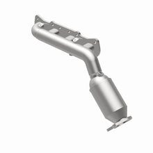 Load image into Gallery viewer, MagnaFlow Conv Direct Fit 12-16 Hyundai Equus V8 5.0L Manifold - Back View