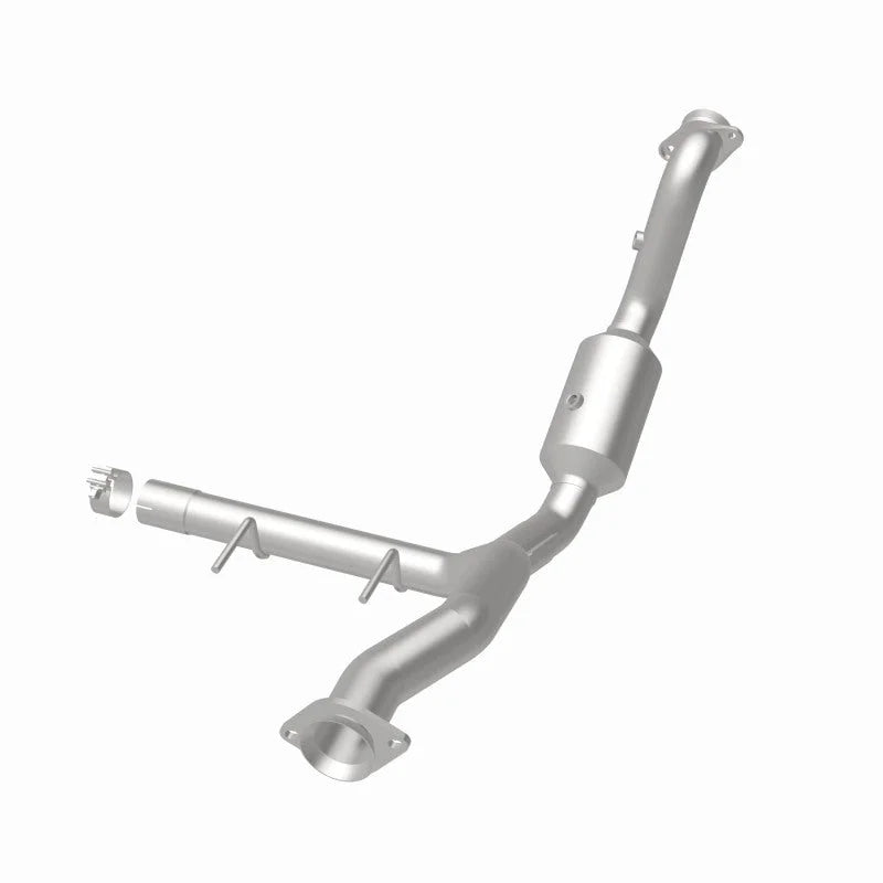 MagnaFlow Conv Direct Fit 15-17 Ford F150 V6 2.7L OEM Underbody - Side View
