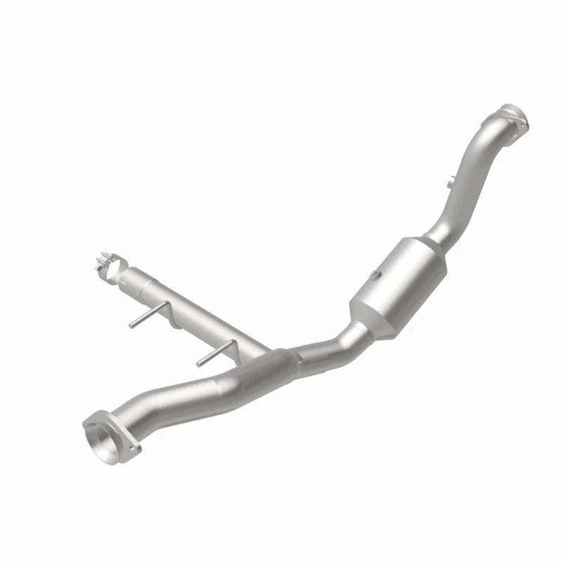 MagnaFlow Conv Direct Fit 15-17 Ford F150 V6 2.7L OEM Underbody - Additional View 6